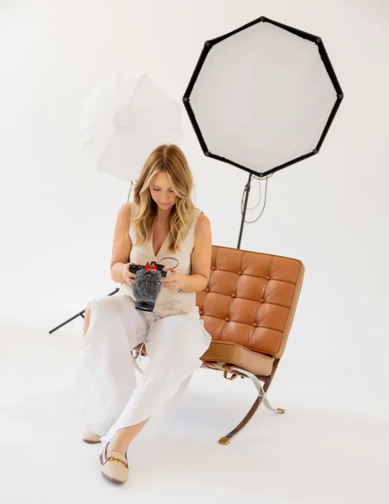 Carina Reichert im Fotostudio